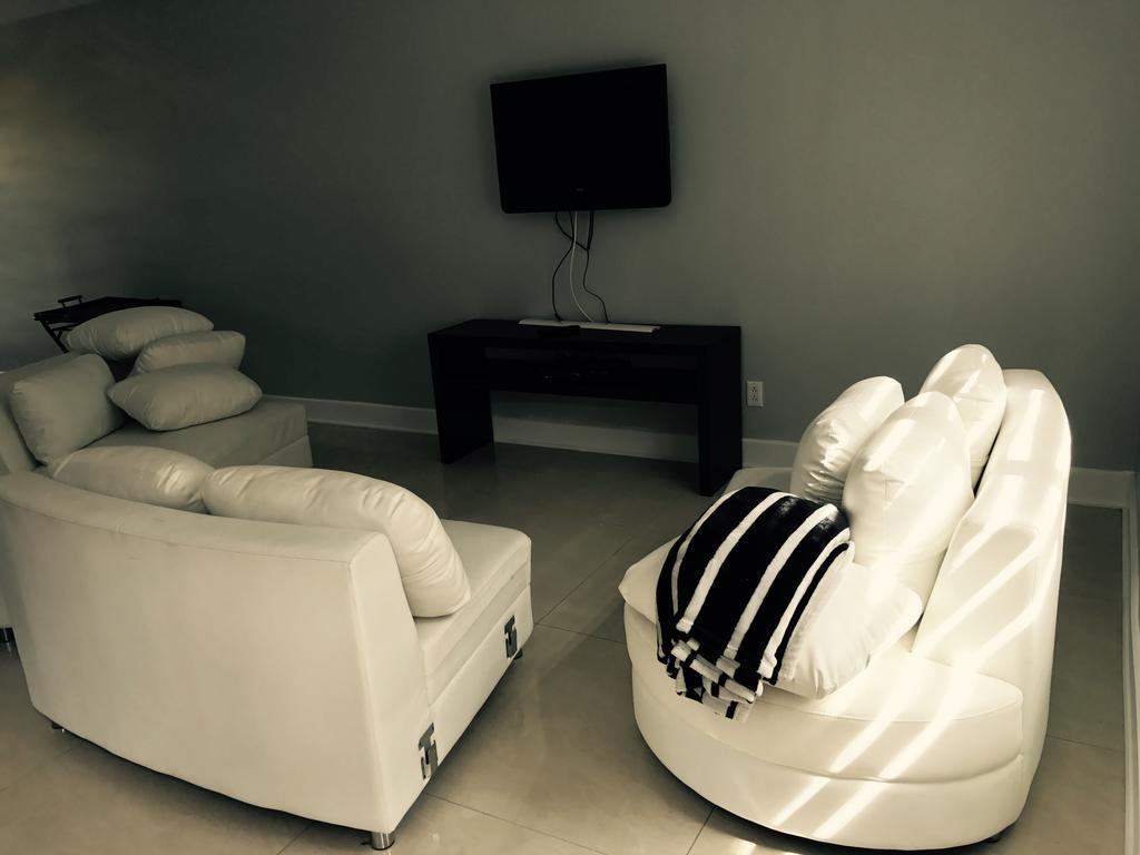 לאוול Luxury Two Story Villa Unit D מראה חיצוני תמונה
