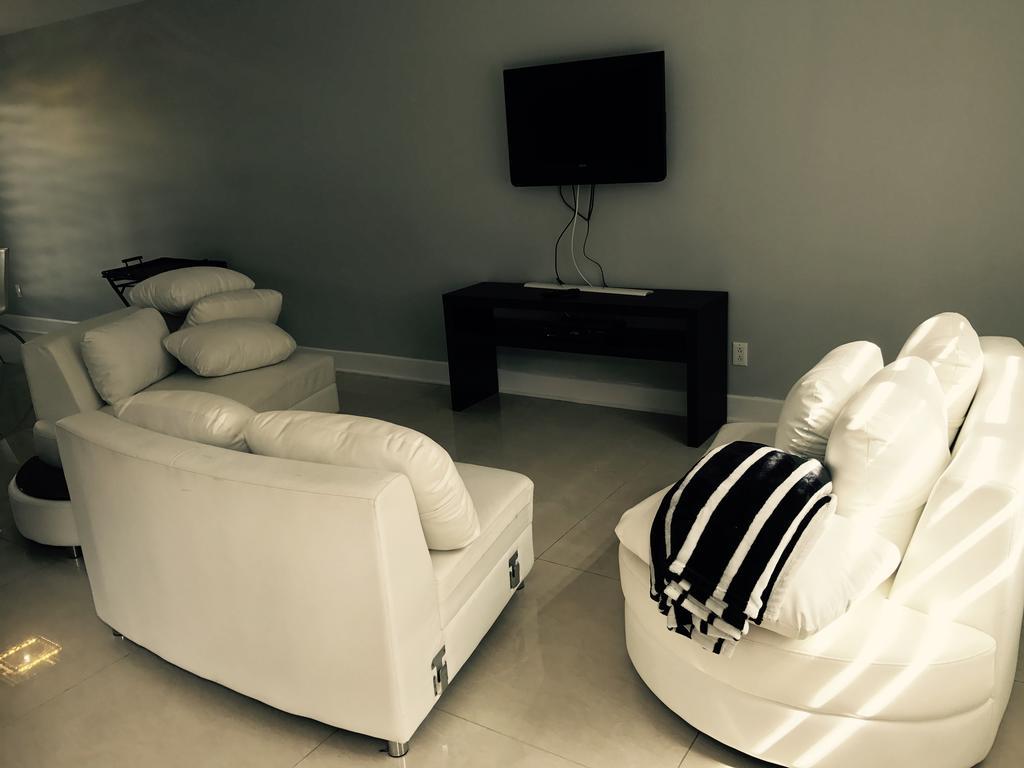 לאוול Luxury Two Story Villa Unit D מראה חיצוני תמונה